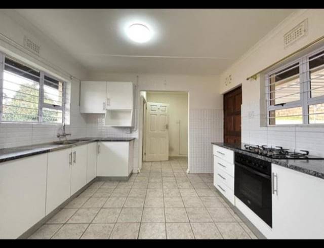 3 BEDROOM HOUSE FOR SALE IN PARLOCK